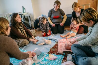 Программа «Теплый дом»: профилактика отказов от новорожденных